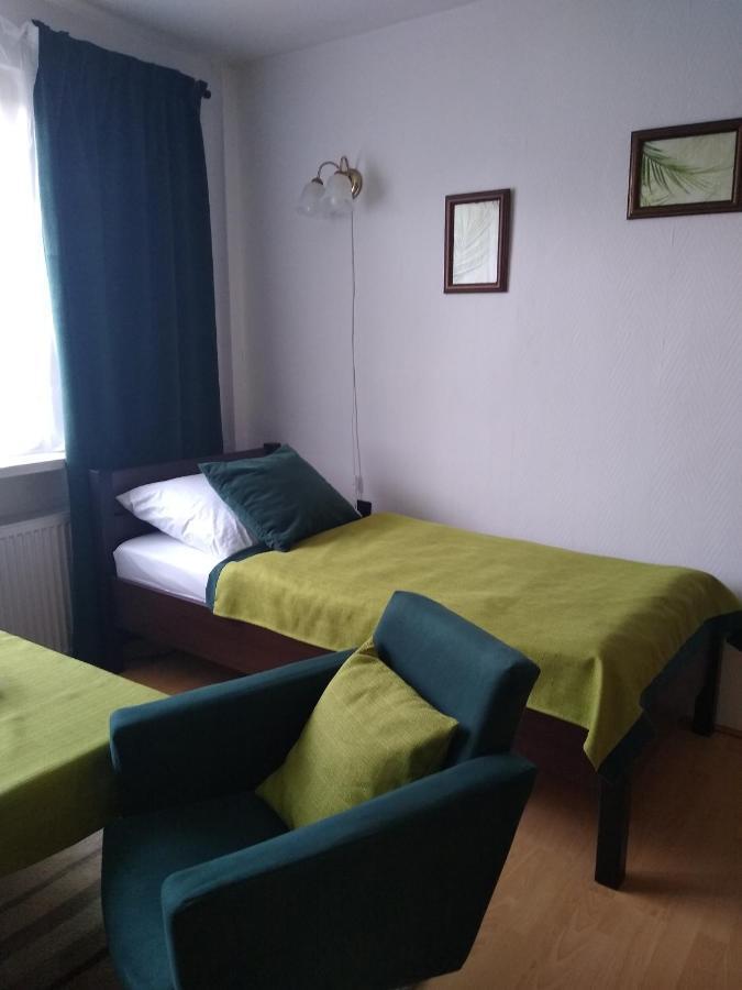 Pokoje Goscinne U Eli Świnoujście Exterior foto